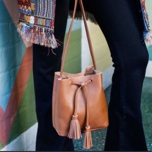 Brown Shaffer La Leather Bucket Bag